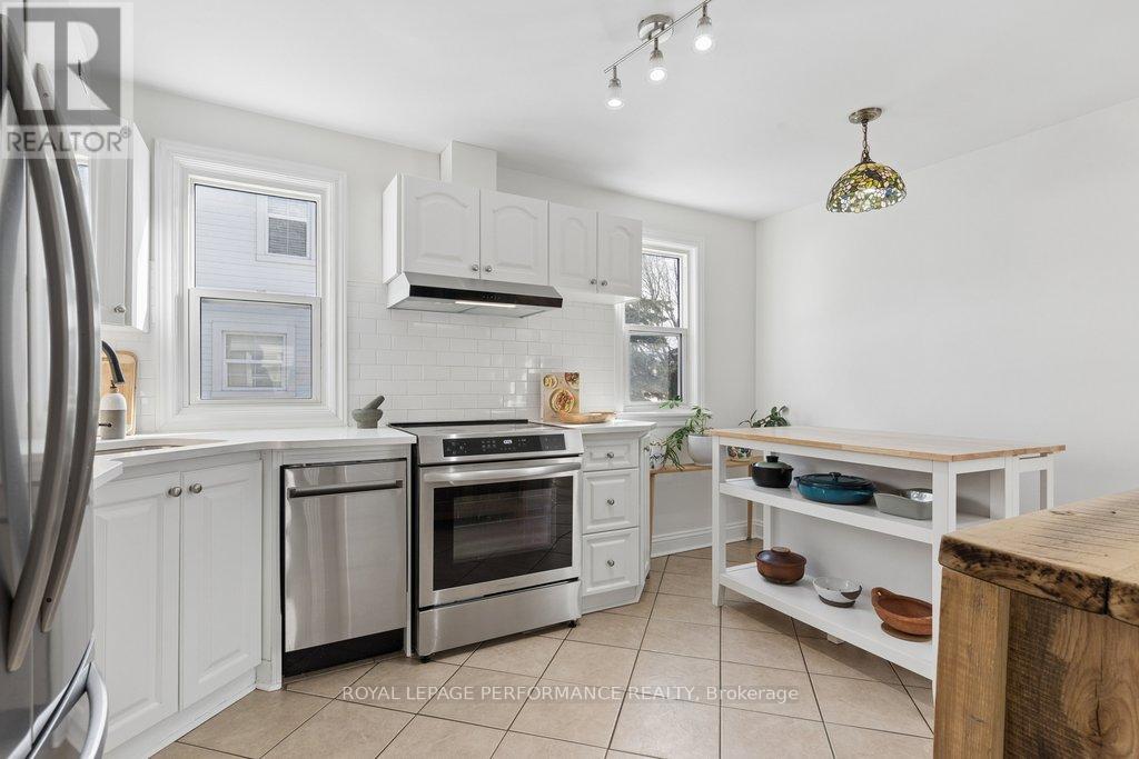 309 Glynn Avenue, Ottawa, Ontario  K1K 1R9 - Photo 8 - X12844530