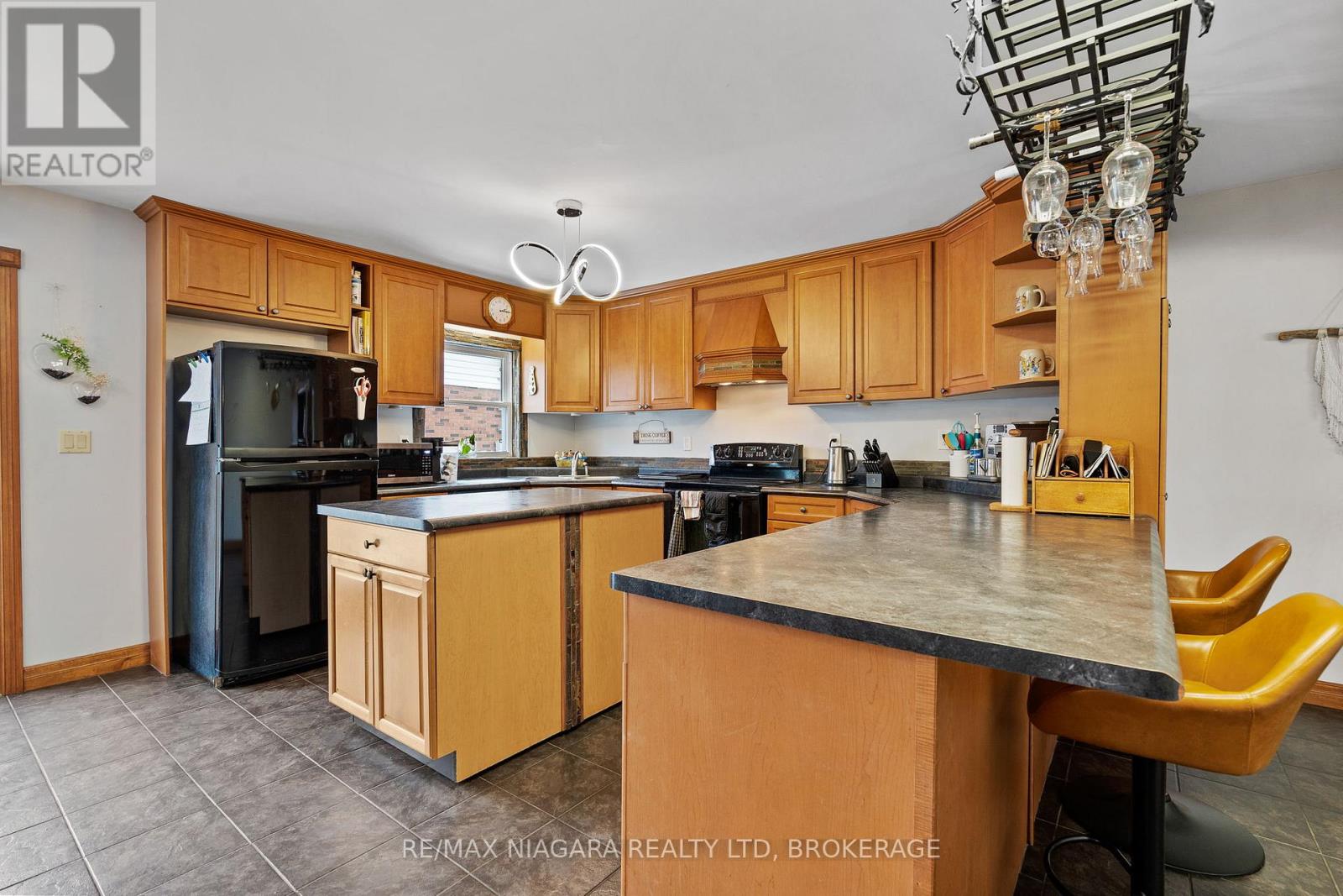 12 Aquadale Drive, St. Catharines (Lakeshore), Ontario  L2N 3R6 - Photo 19 - X12844332