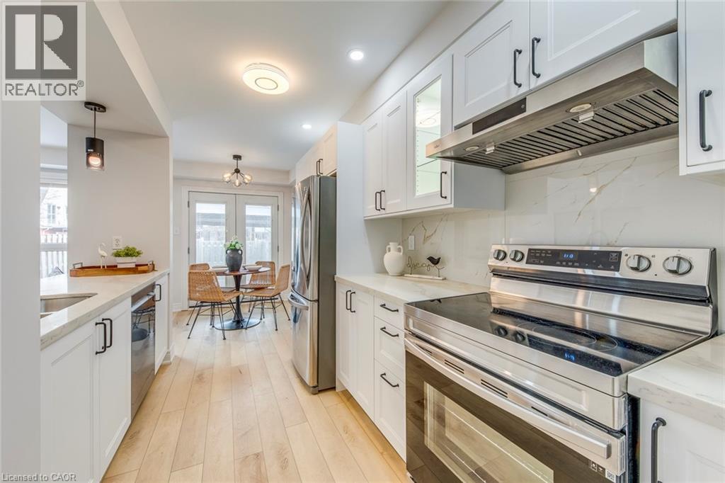 2350 Grand Ravine Drive Unit# 17, Oakville, Ontario  L6H 6E2 - Photo 19 - 40808692