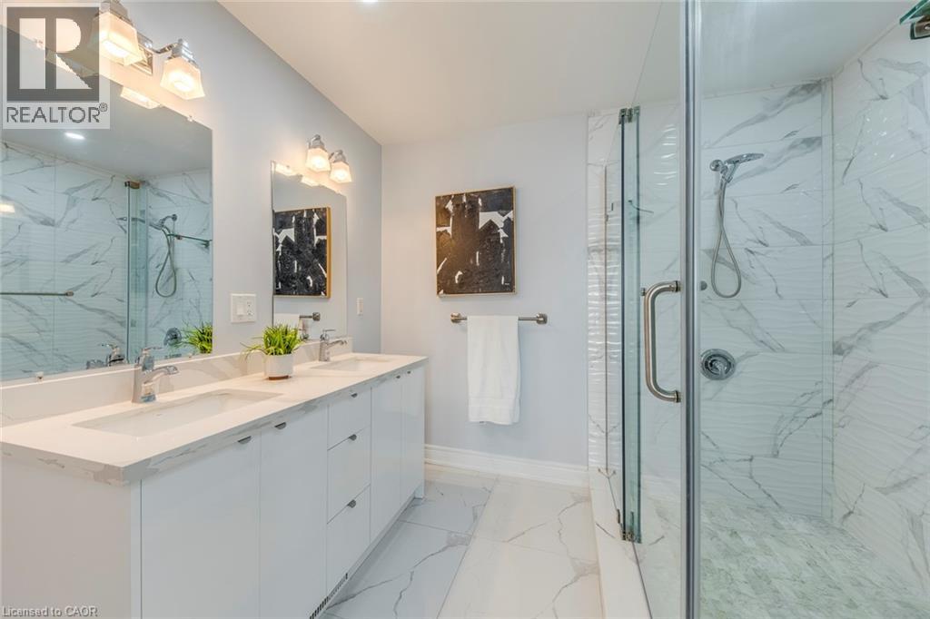 2350 Grand Ravine Drive Unit# 17, Oakville, Ontario  L6H 6E2 - Photo 28 - 40808692