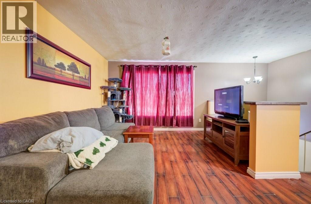 90 Bakersfield Drive, Cambridge, Ontario  N1R 6X6 - Photo 6 - 40806369