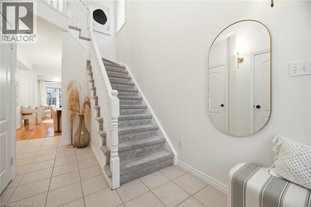 1353 Stephenson Drive, Burlington, Ontario  L7S 2M4 - Photo 21 - 40801982