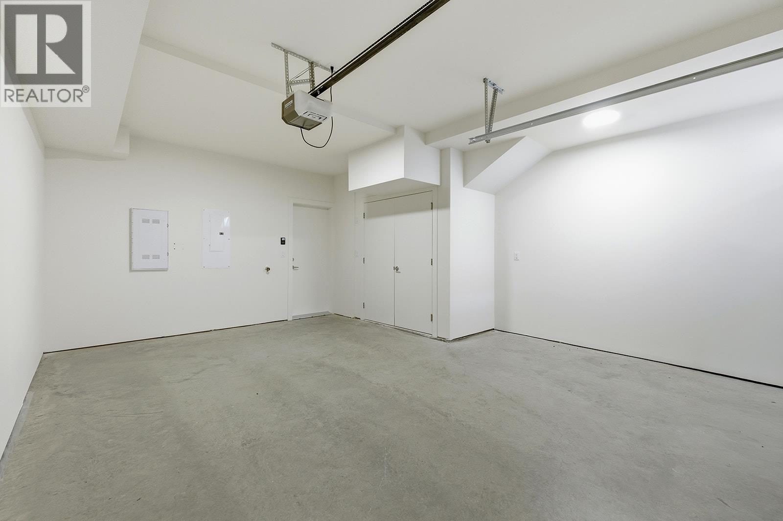 5300 Main Street Unit# 114, Kelowna, British Columbia V1W 0C1 - Photo 49 - 10373875