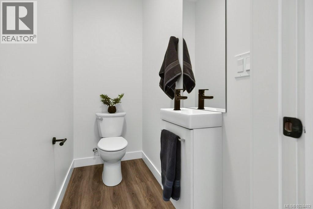 B 1328 Nordic Dr, Courtenay, British Columbia  V9J 1L0 - Photo 19 - 1024402