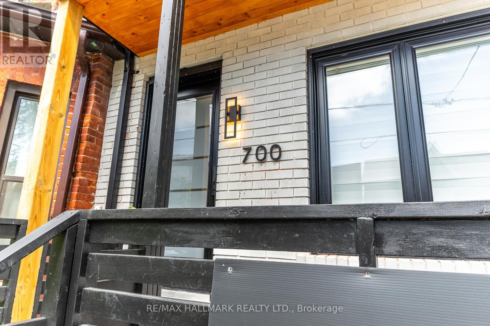 Upper - 700 Adelaide Street W, Toronto, Ontario  M6J 1B1 - Photo 23 - C12844372