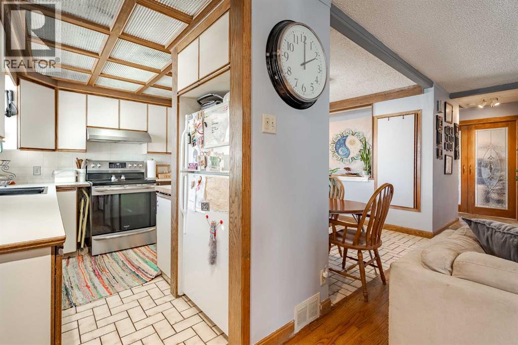 3124 14 Street Nw, Calgary, Alberta  T2K 1H8 - Photo 7 - A2288350