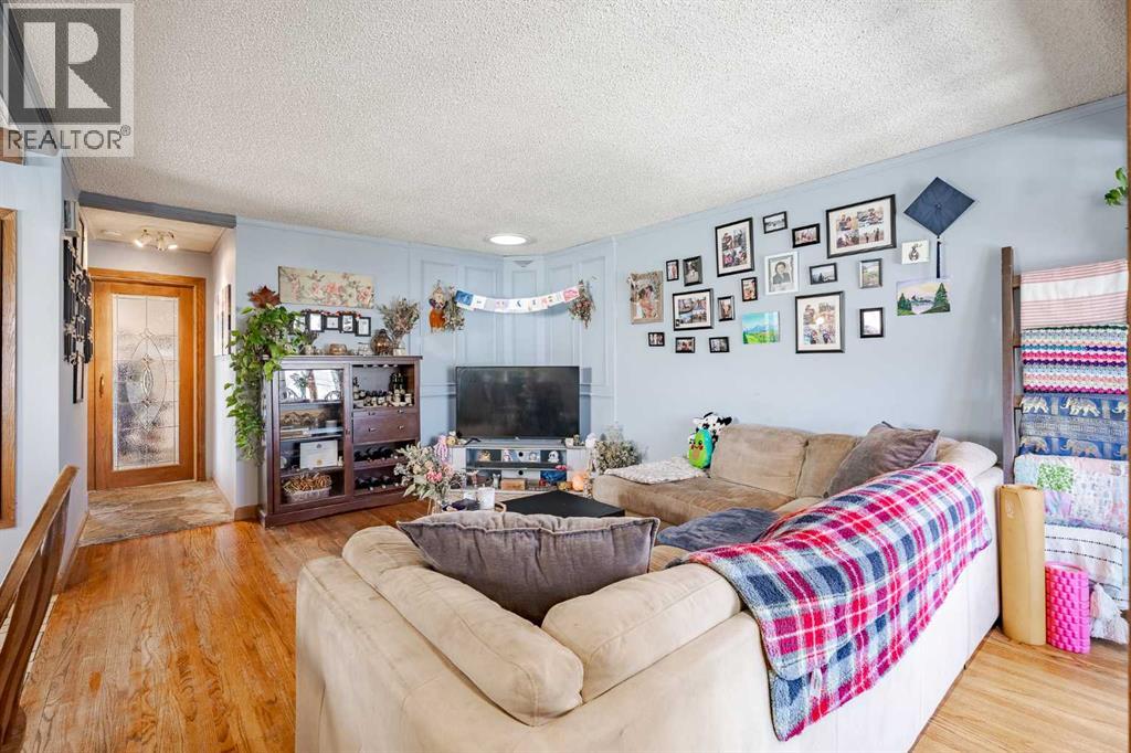 3124 14 Street Nw, Calgary, Alberta  T2K 1H8 - Photo 9 - A2288350