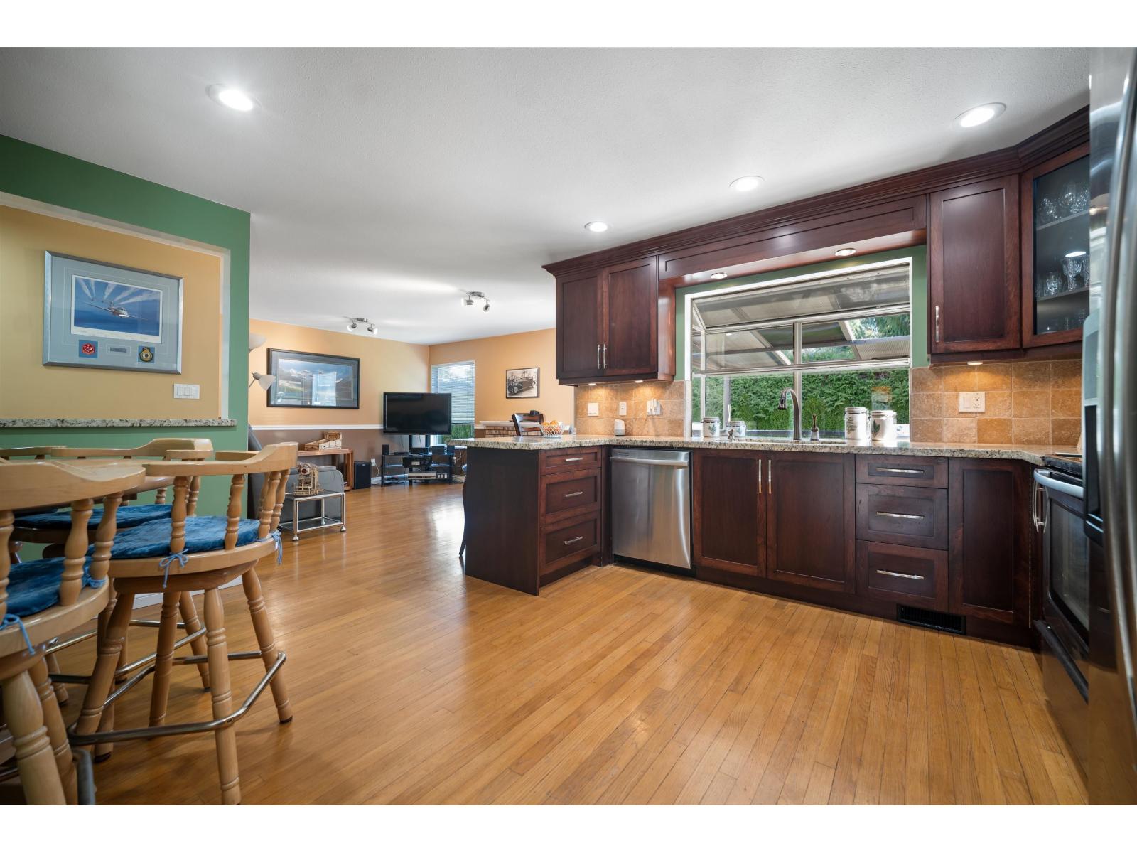 9564 204a Street, Langley, British Columbia  V1M 1H5 - Photo 11 - R3093482