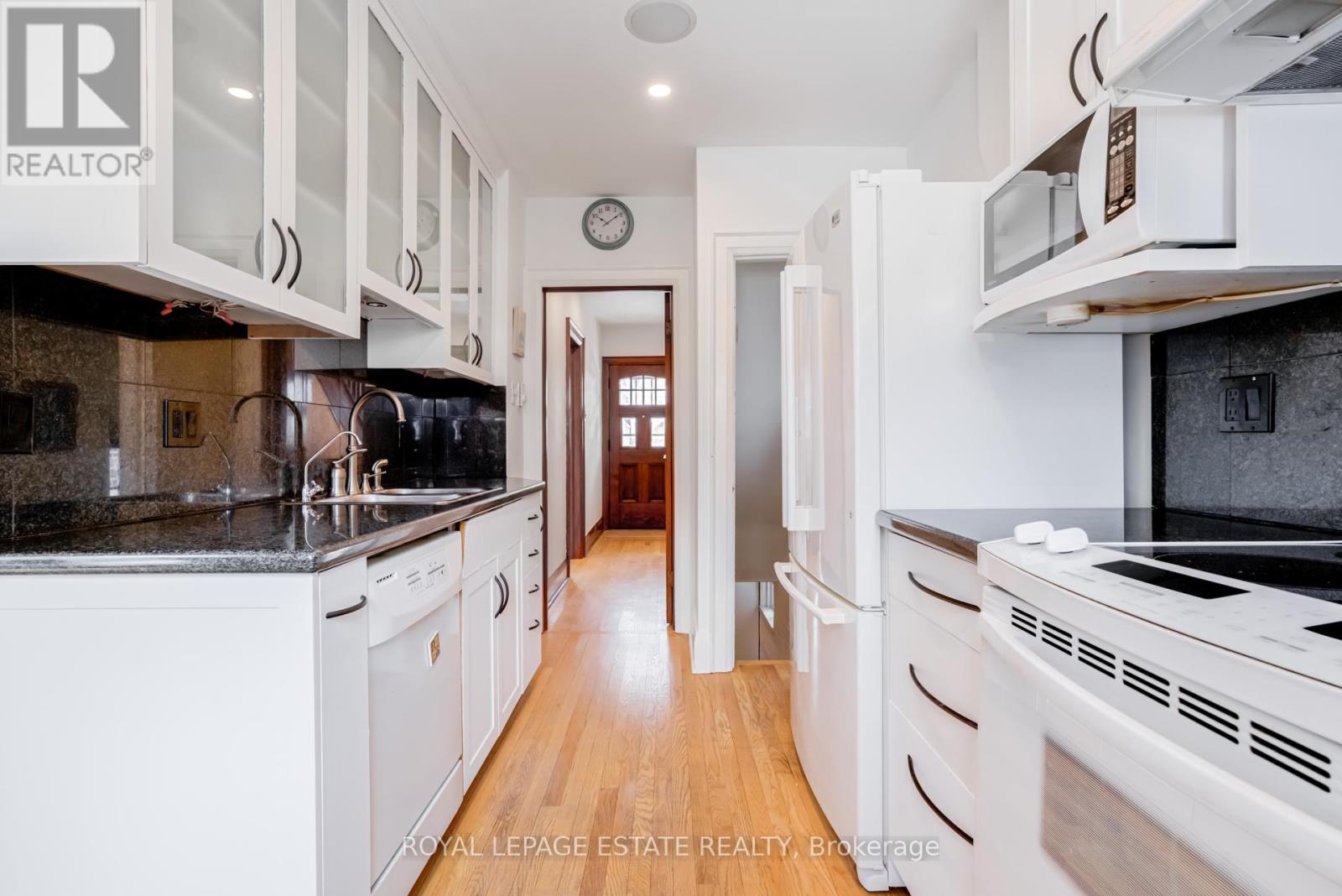 71 Scarborough Road, Toronto (The Beaches), Ontario  M4E 3M4 - Photo 10 - E12844482