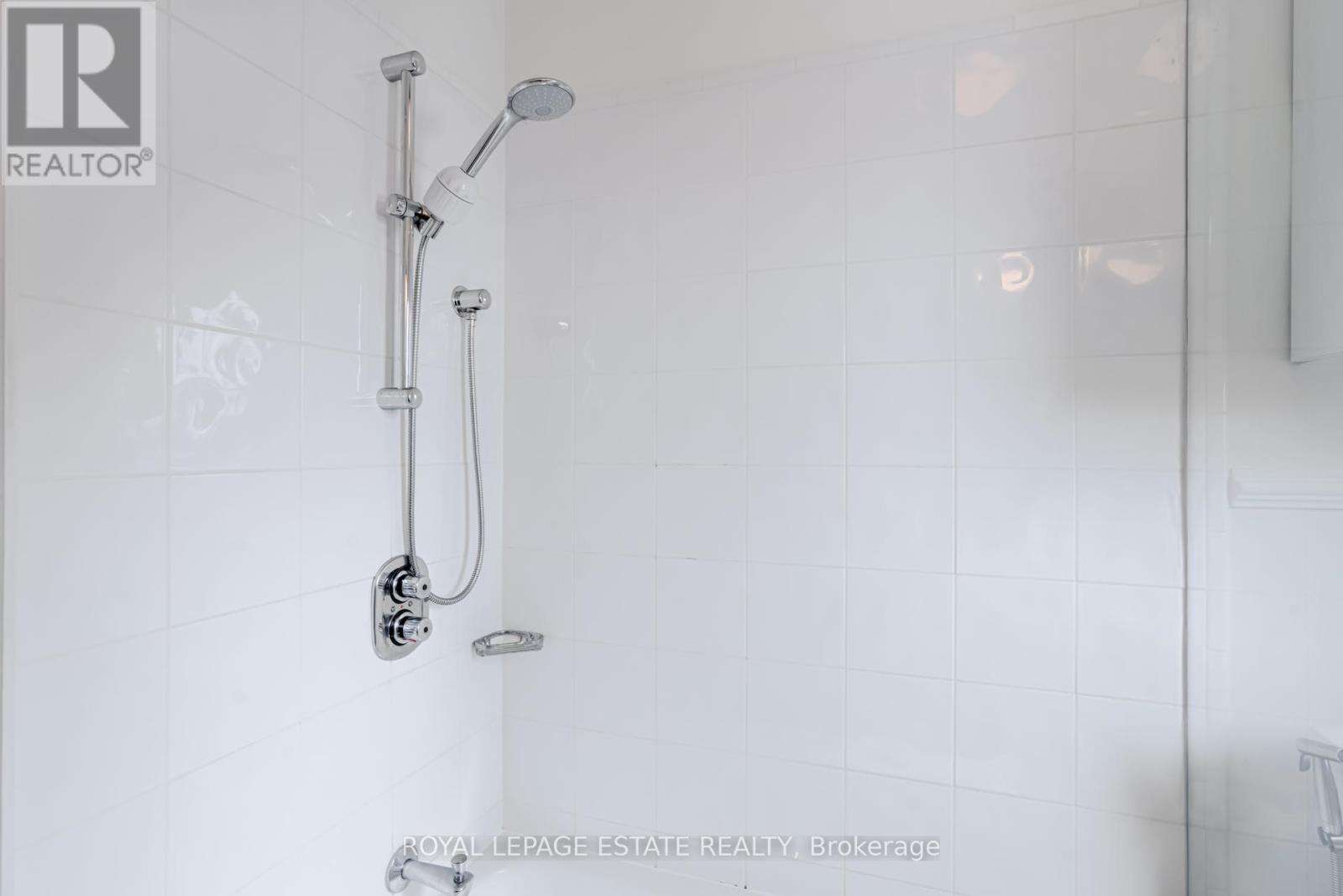 71 Scarborough Road, Toronto (The Beaches), Ontario  M4E 3M4 - Photo 22 - E12844482