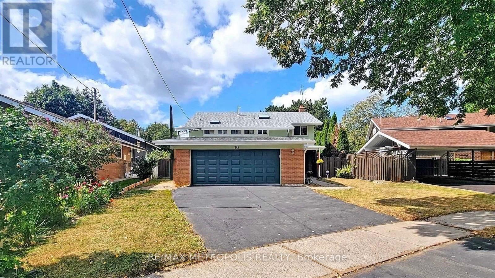 10 Arlene Crescent, Toronto, Ontario  M1P 3L9 - Photo 2 - E12844518