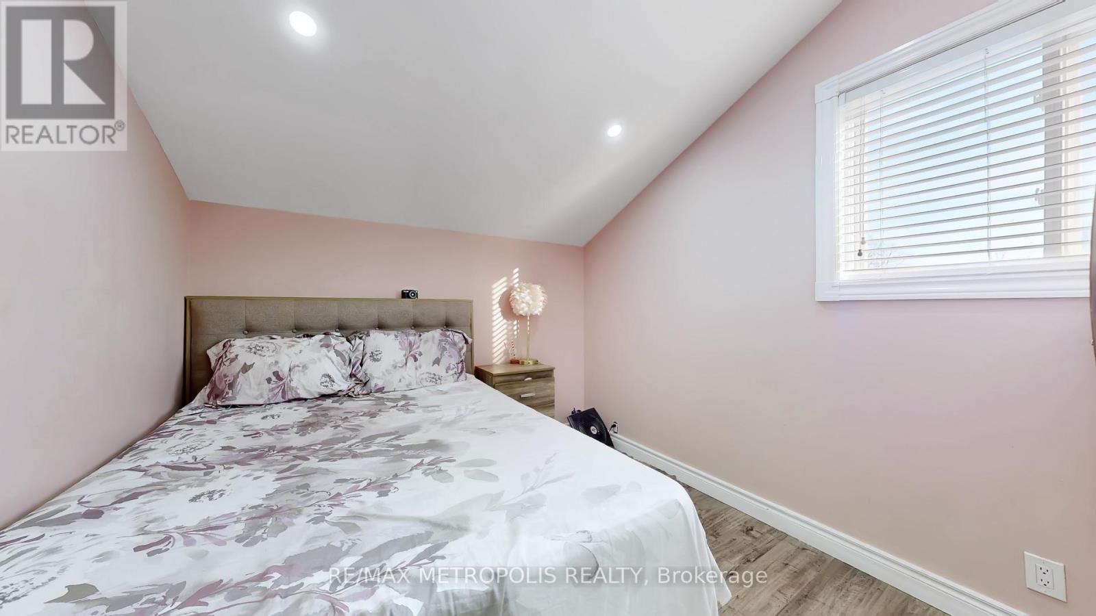 10 Arlene Crescent, Toronto, Ontario  M1P 3L9 - Photo 20 - E12844518