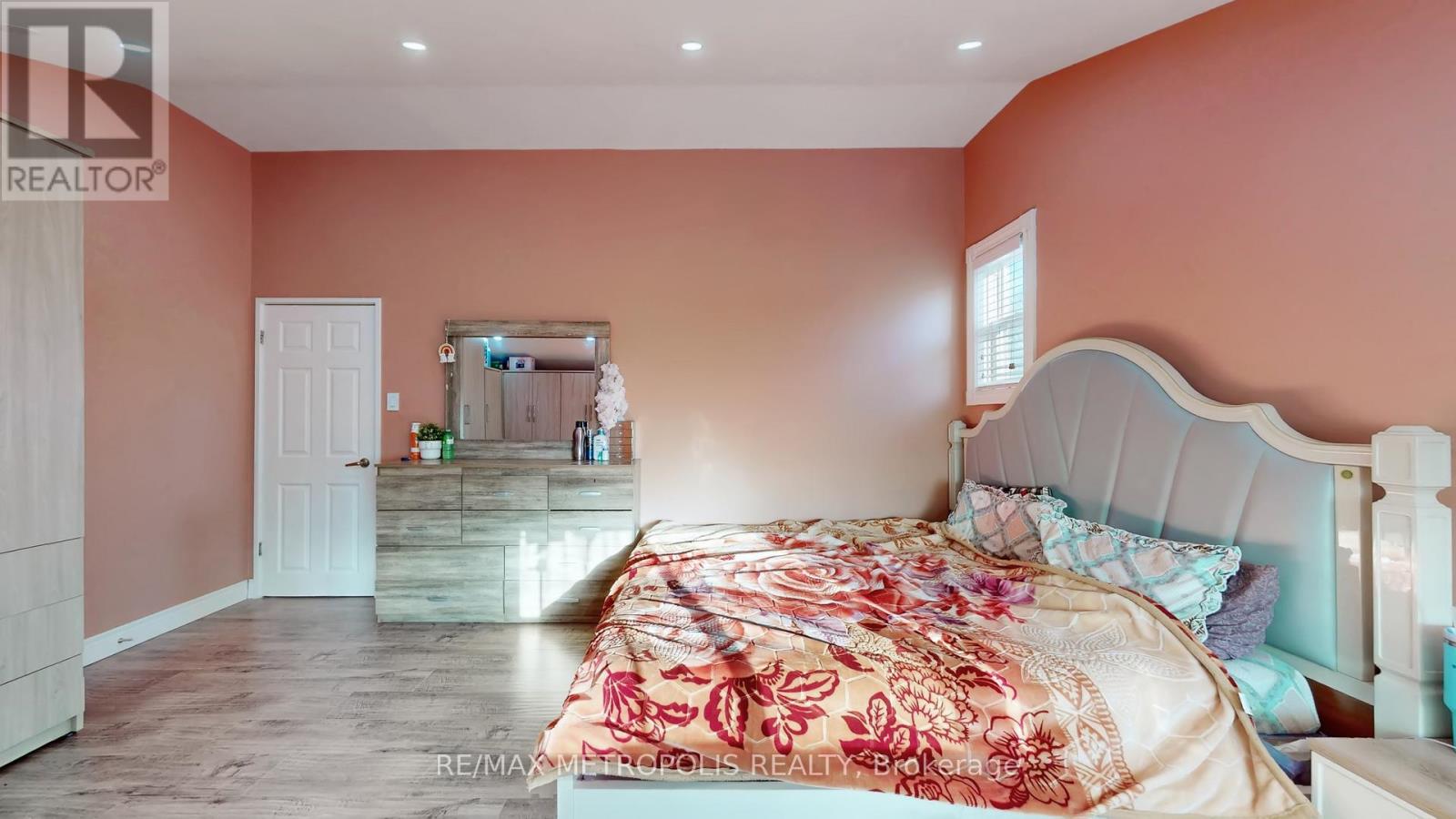 10 Arlene Crescent, Toronto, Ontario  M1P 3L9 - Photo 24 - E12844518