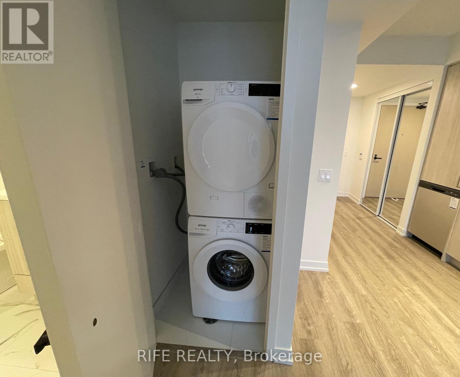 1608 - 195 Commerce Street, Vaughan, Ontario  L4K 0P9 - Photo 14 - N12844262