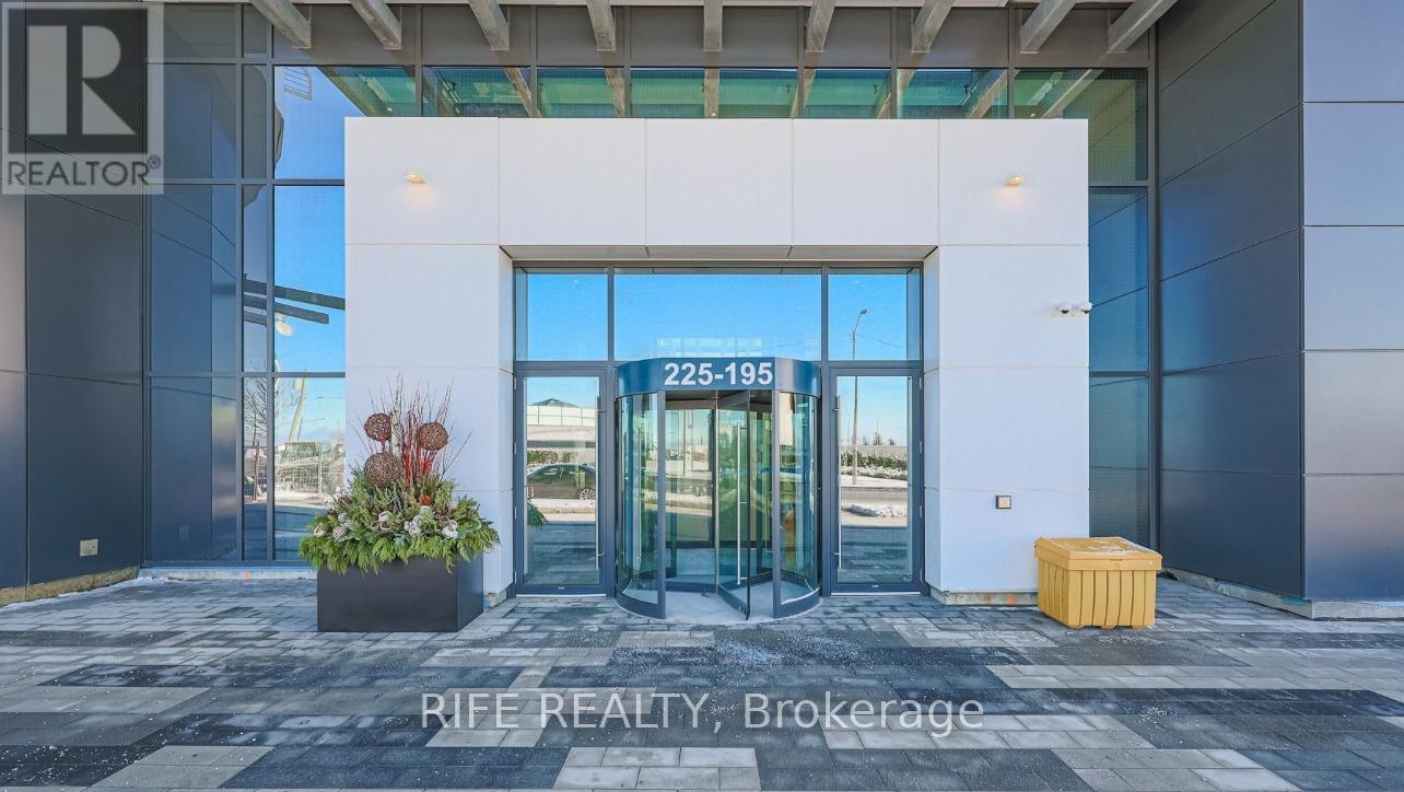 1608 - 195 Commerce Street, Vaughan, Ontario  L4K 0P9 - Photo 2 - N12844262