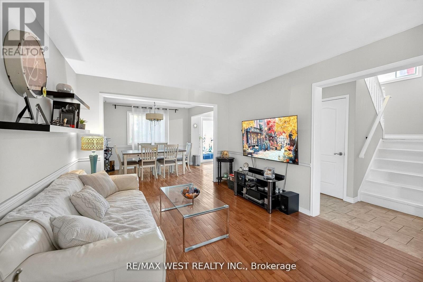 100 Kerr Boulevard, New Tecumseth, Ontario  L9R 1C6 - Photo 11 - N12844344