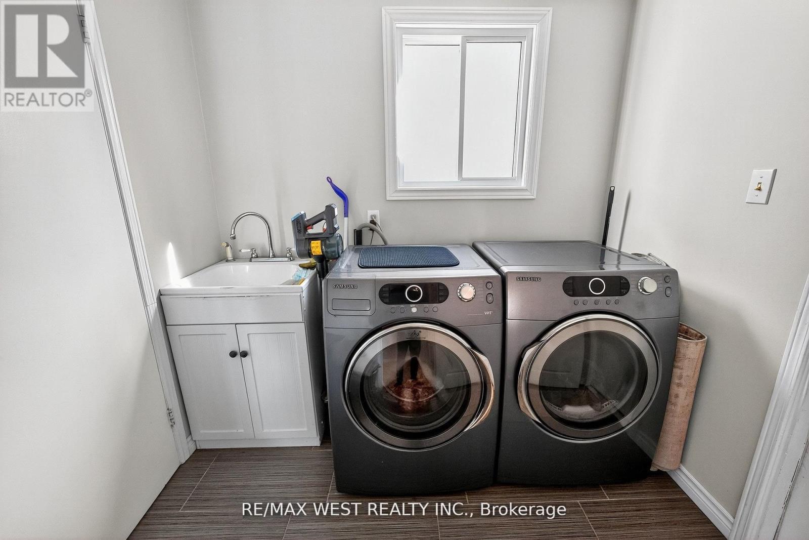 100 Kerr Boulevard, New Tecumseth, Ontario  L9R 1C6 - Photo 19 - N12844344