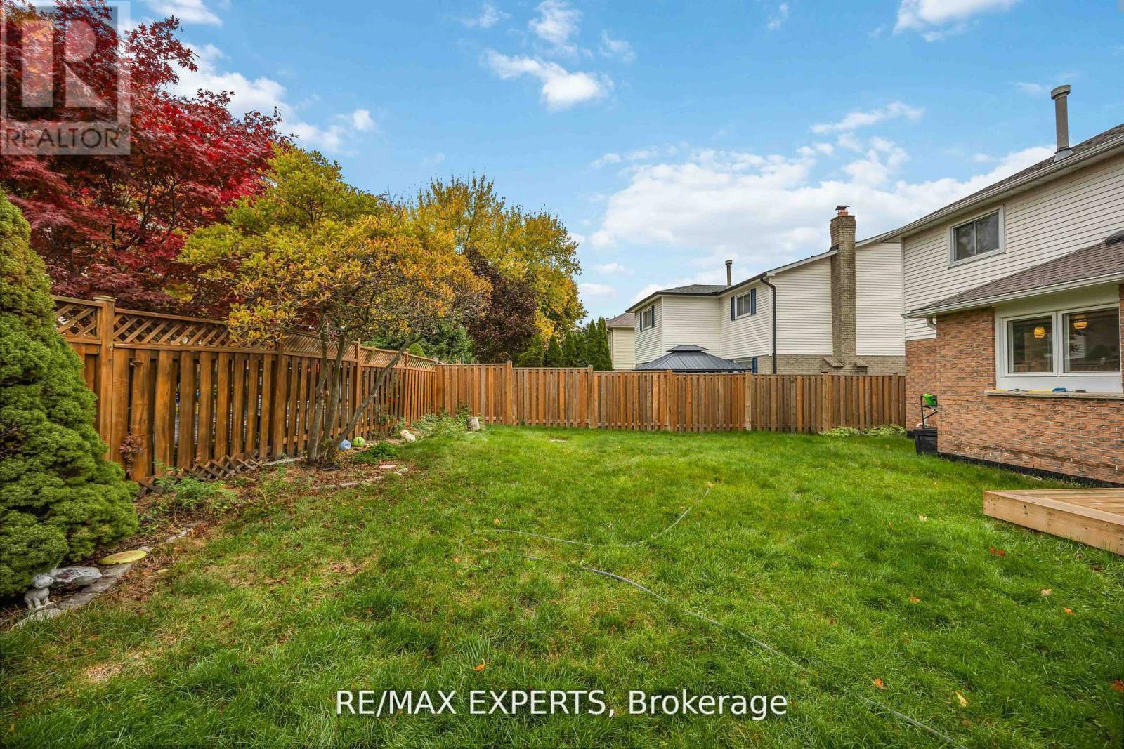 93 Stiver Drive, Newmarket, Ontario  L3Y 7W2 - Photo 28 - N12844400