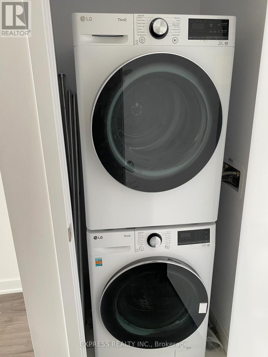 1619 - 60 Honeycrisp Crescent, Vaughan, Ontario  L4K 0N5 - Photo 5 - N12844462