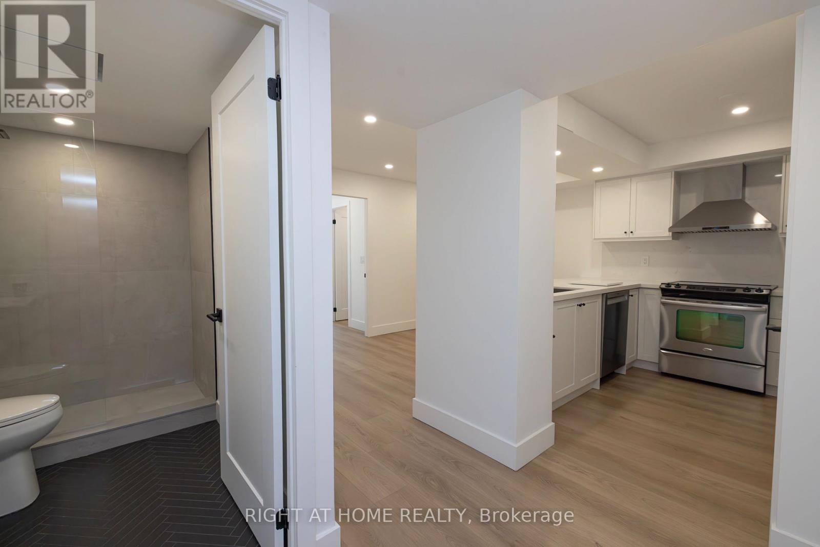 1508-1509 - 135 Pond Drive, Markham, Ontario  L3T 7V6 - Photo 20 - N12844472