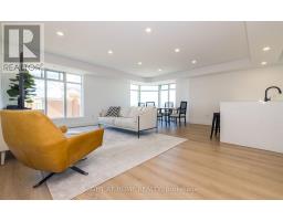 1508-1509 - 135 POND DRIVE, Markham, Ontario