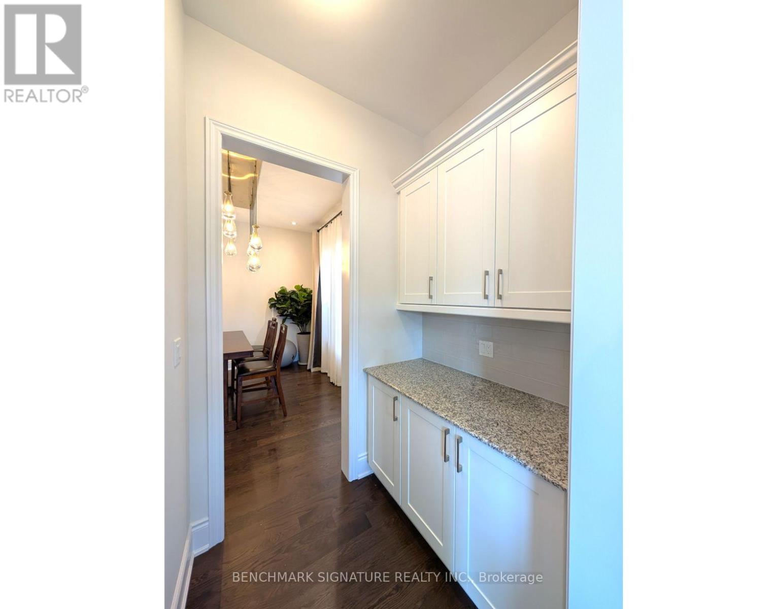 192 Sunset Vista Court, Aurora, Ontario  L4G 3Y1 - Photo 10 - N12844492