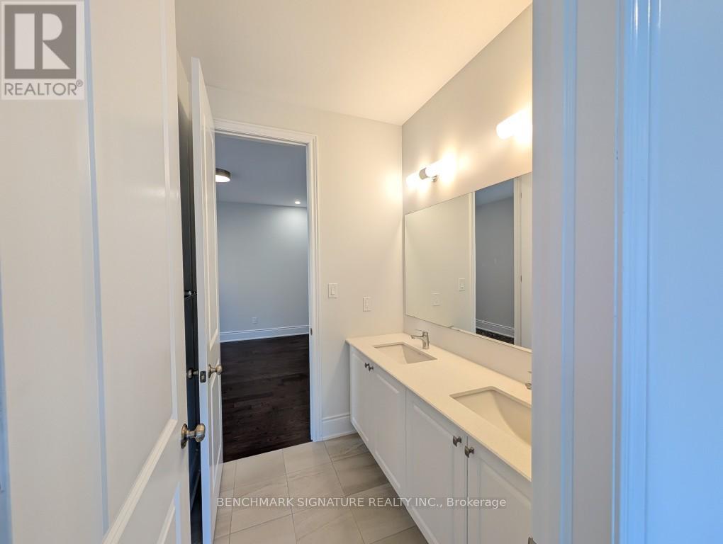 192 Sunset Vista Court, Aurora, Ontario  L4G 3Y1 - Photo 43 - N12844492