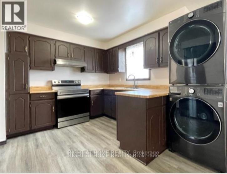 Main Level - 93 Maplegrove Avenue, Bradford West Gwillimbury, Ontario  L3Z 1R9 - Photo 13 - N12844494