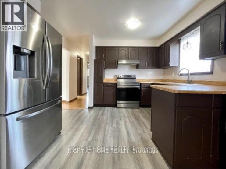 Main Level - 93 Maplegrove Avenue, Bradford West Gwillimbury, Ontario  L3Z 1R9 - Photo 15 - N12844494