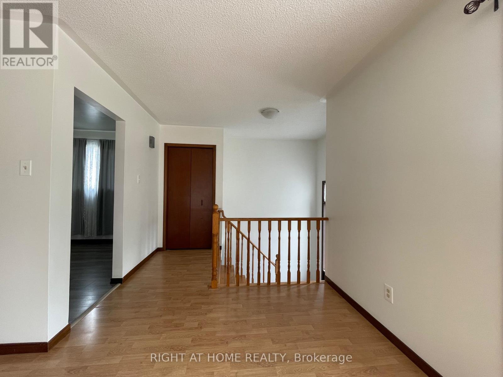 Main Level - 93 Maplegrove Avenue, Bradford West Gwillimbury, Ontario  L3Z 1R9 - Photo 5 - N12844494