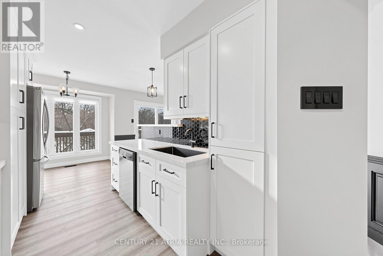 35 Anderson Place, Aurora, Ontario  L4G 6G4 - Photo 9 - N12844496