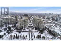 1501 - 11 TOWNSGATE DRIVE, Vaughan, Ontario