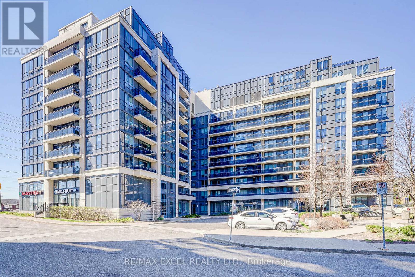 710 - 370 HIGHWAY 7 ROAD E, Richmond Hill, Ontario