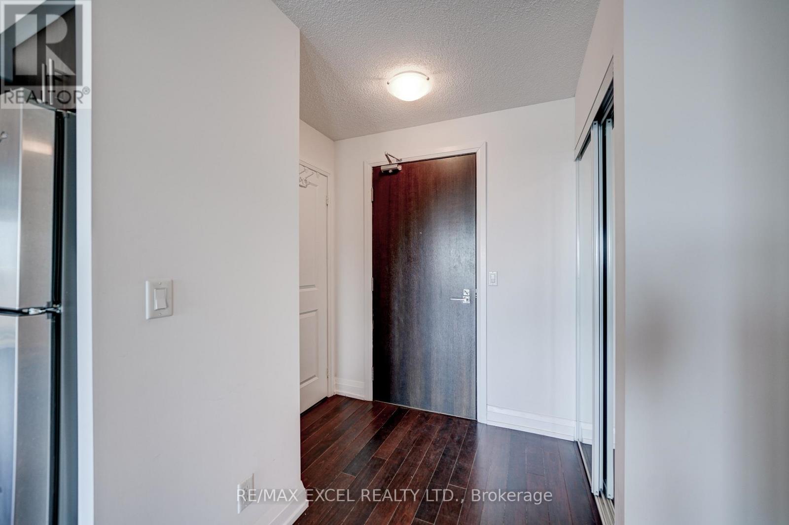 710 - 370 Highway 7 Road E, Richmond Hill, Ontario  L4B 0C4 - Photo 8 - N12844544