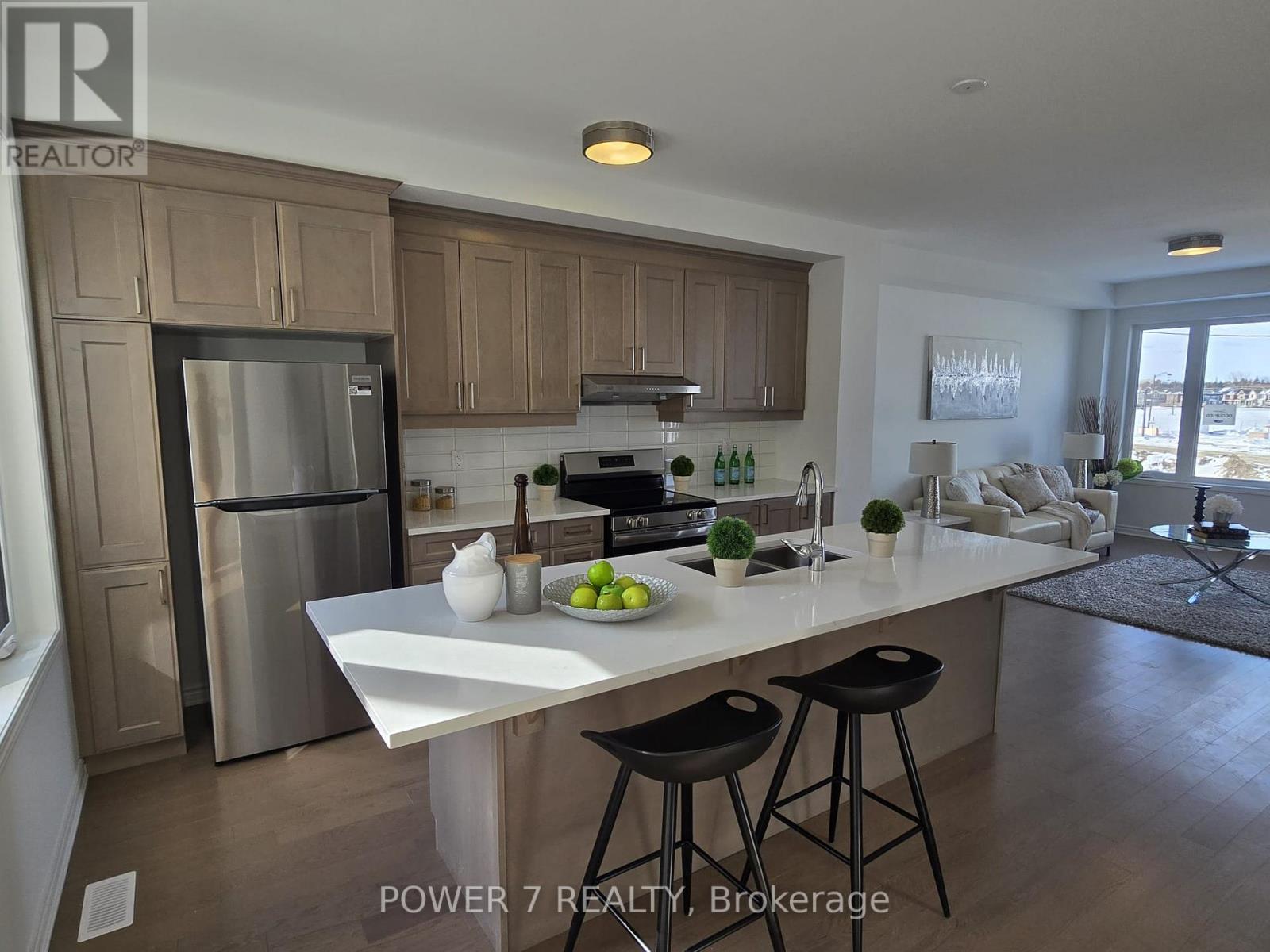 385 Stony Hill Boulevard, Markham, Ontario  L6C 3S4 - Photo 5 - N12844554