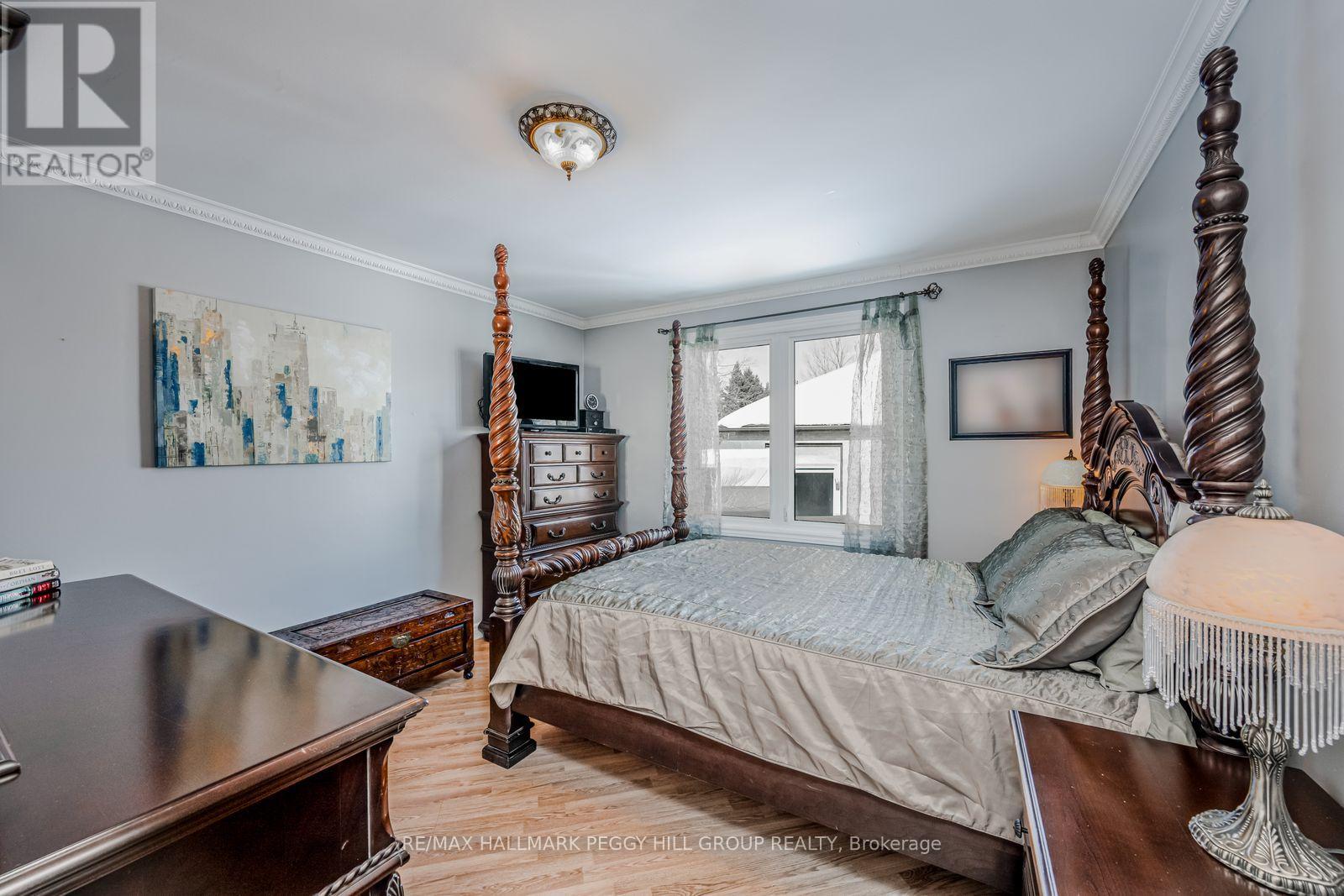 2290 11 Highway S, Oro-Medonte, Ontario  L0L 2L0 - Photo 6 - S12844534