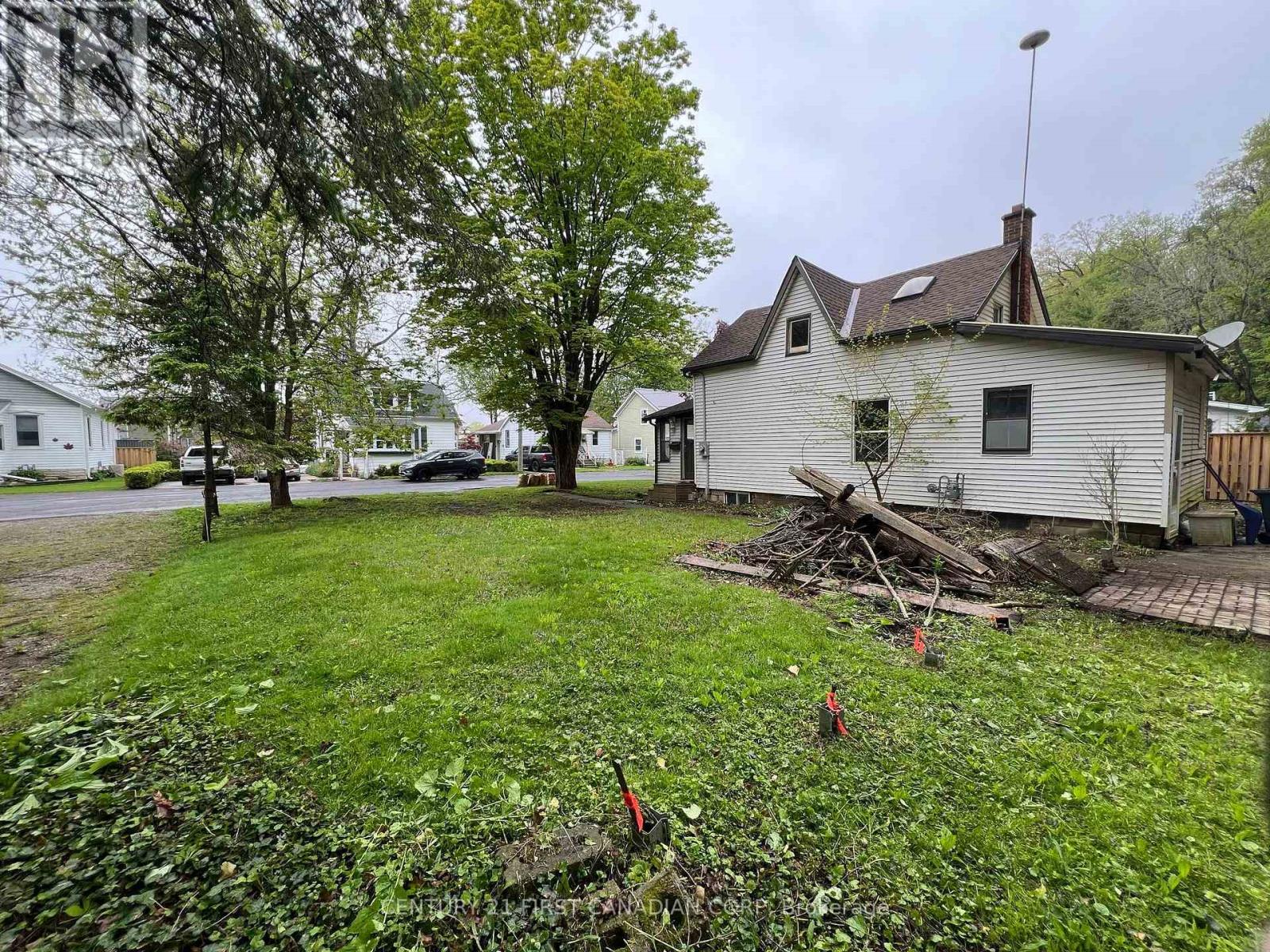 205 ORCHARD STREET, Central Elgin, Ontario