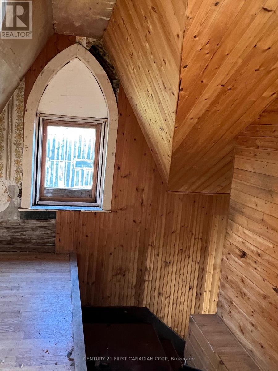 205 Orchard Street, Central Elgin, Ontario  N5L 1C4 - Photo 9 - X12682410