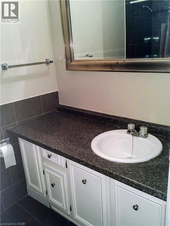 121 University Avenue E Unit# 108, Waterloo, Ontario  N2J 4J1 - Photo 10 - 40809032