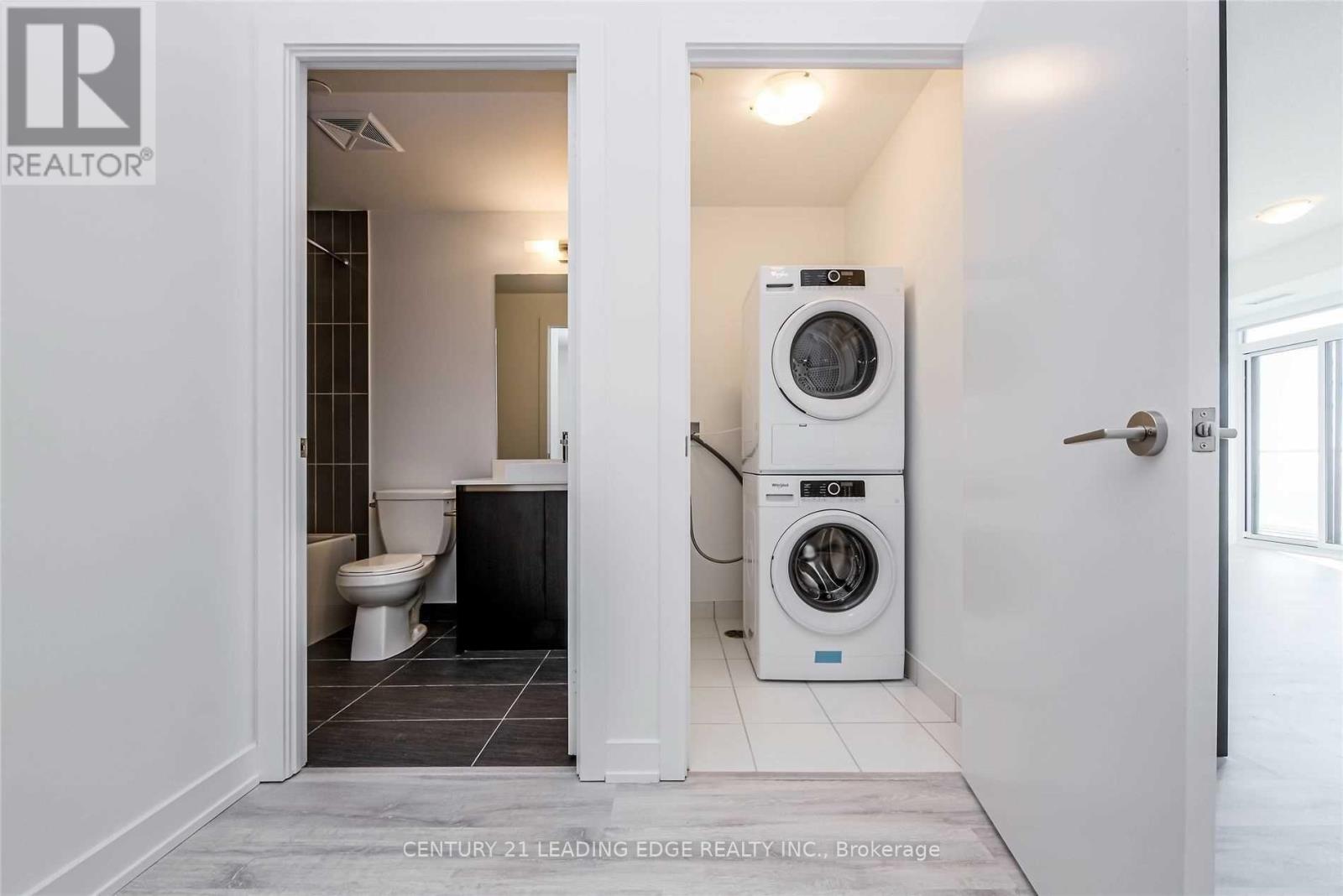 1908 - 251 Manitoba Street, Toronto (Mimico), Ontario  M8Y 4G9 - Photo 11 - W12844314