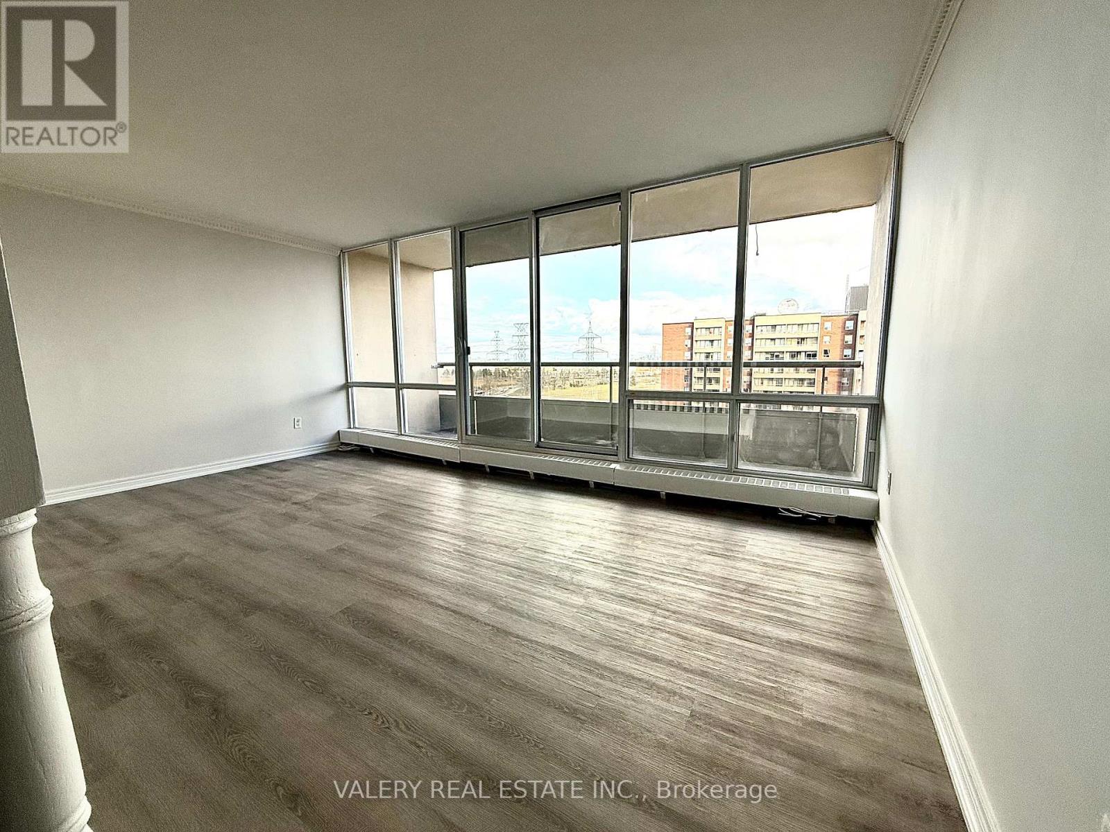 906 - 25 FOUR WINDS DRIVE, toronto (york university heights), Ontario