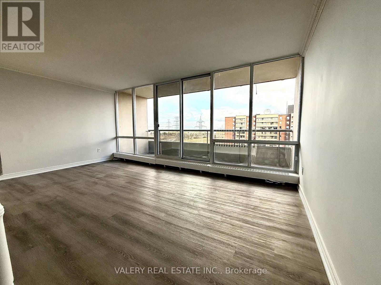 906 - 25 Four Winds Drive, Toronto (York University Heights), Ontario  M3J 1K8 - Photo 24 - W12844322