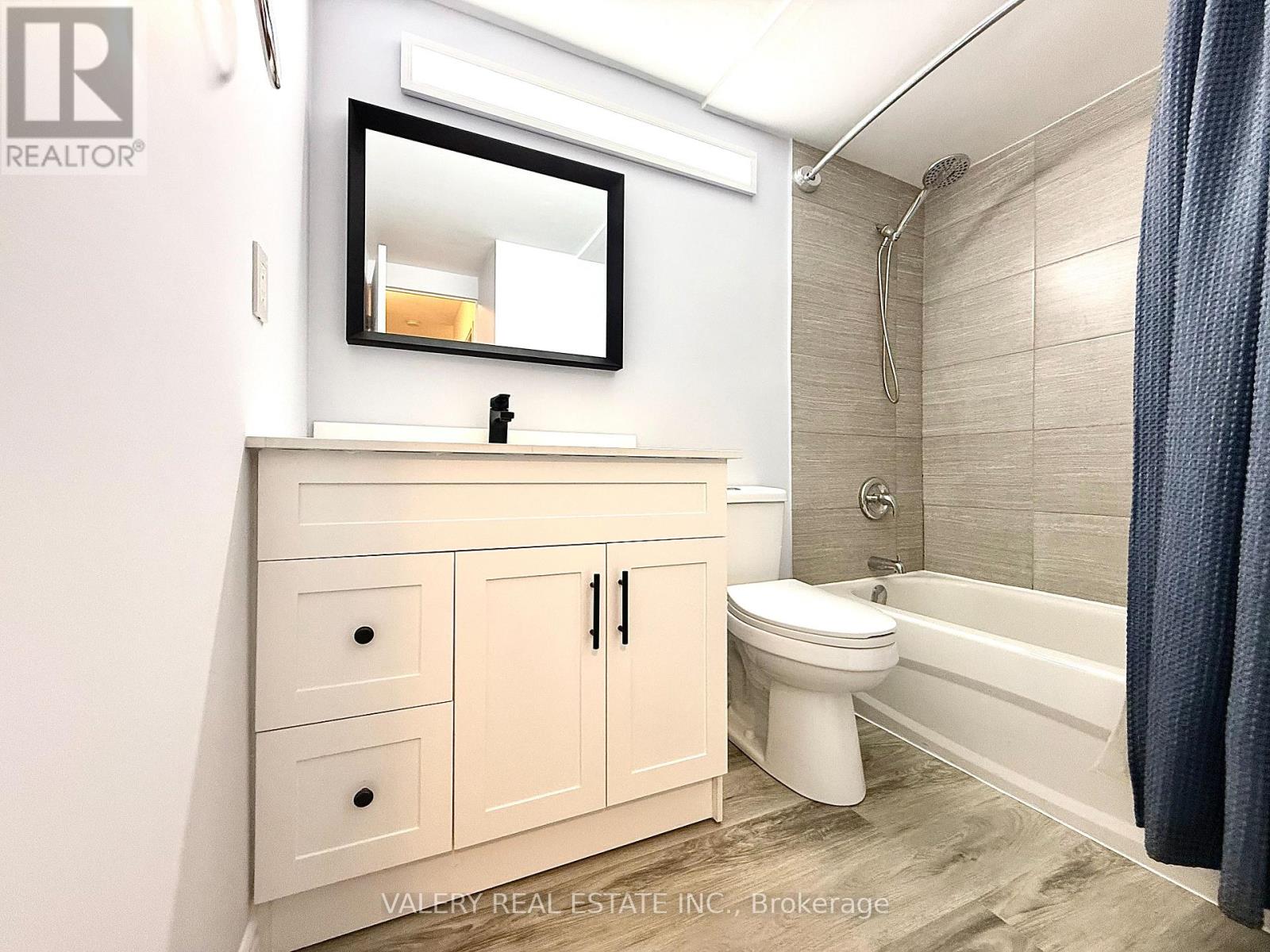 906 - 25 Four Winds Drive, Toronto (York University Heights), Ontario  M3J 1K8 - Photo 28 - W12844322