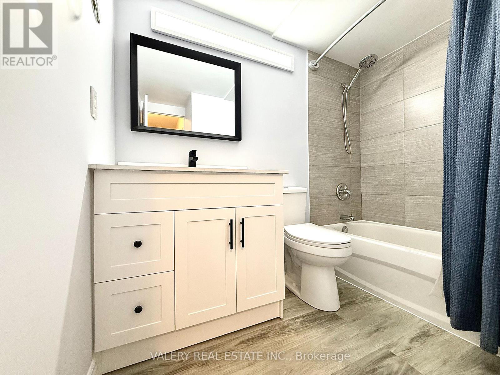 906 - 25 Four Winds Drive, Toronto (York University Heights), Ontario  M3J 1K8 - Photo 29 - W12844322