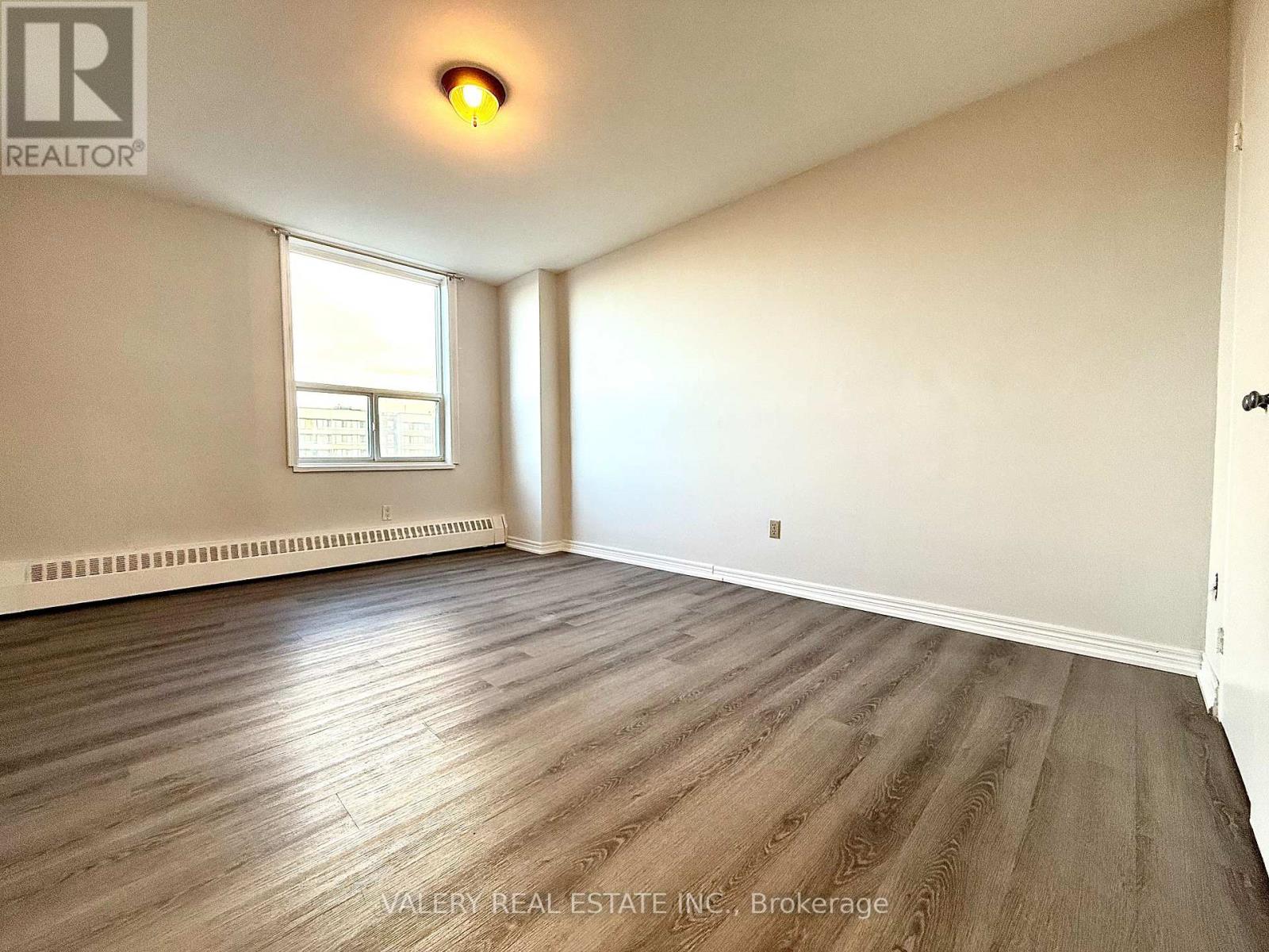 906 - 25 Four Winds Drive, Toronto (York University Heights), Ontario  M3J 1K8 - Photo 30 - W12844322