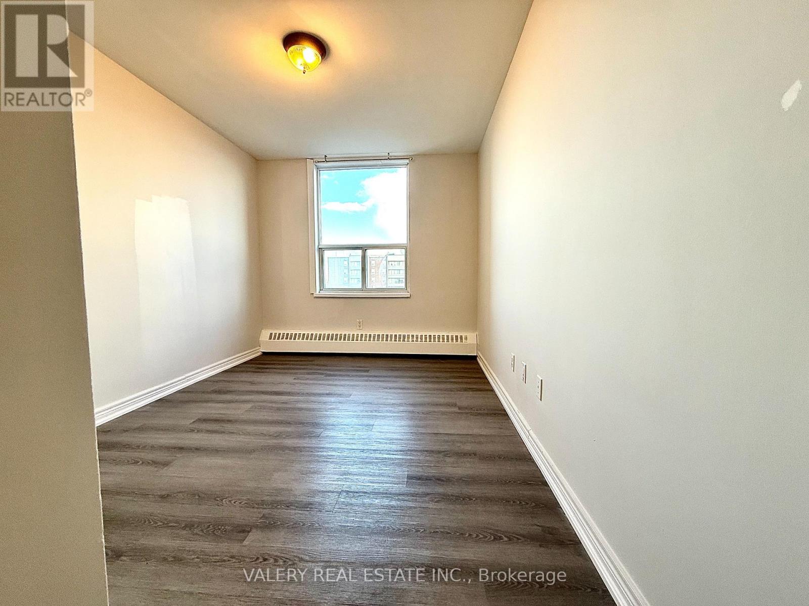 906 - 25 Four Winds Drive, Toronto (York University Heights), Ontario  M3J 1K8 - Photo 33 - W12844322