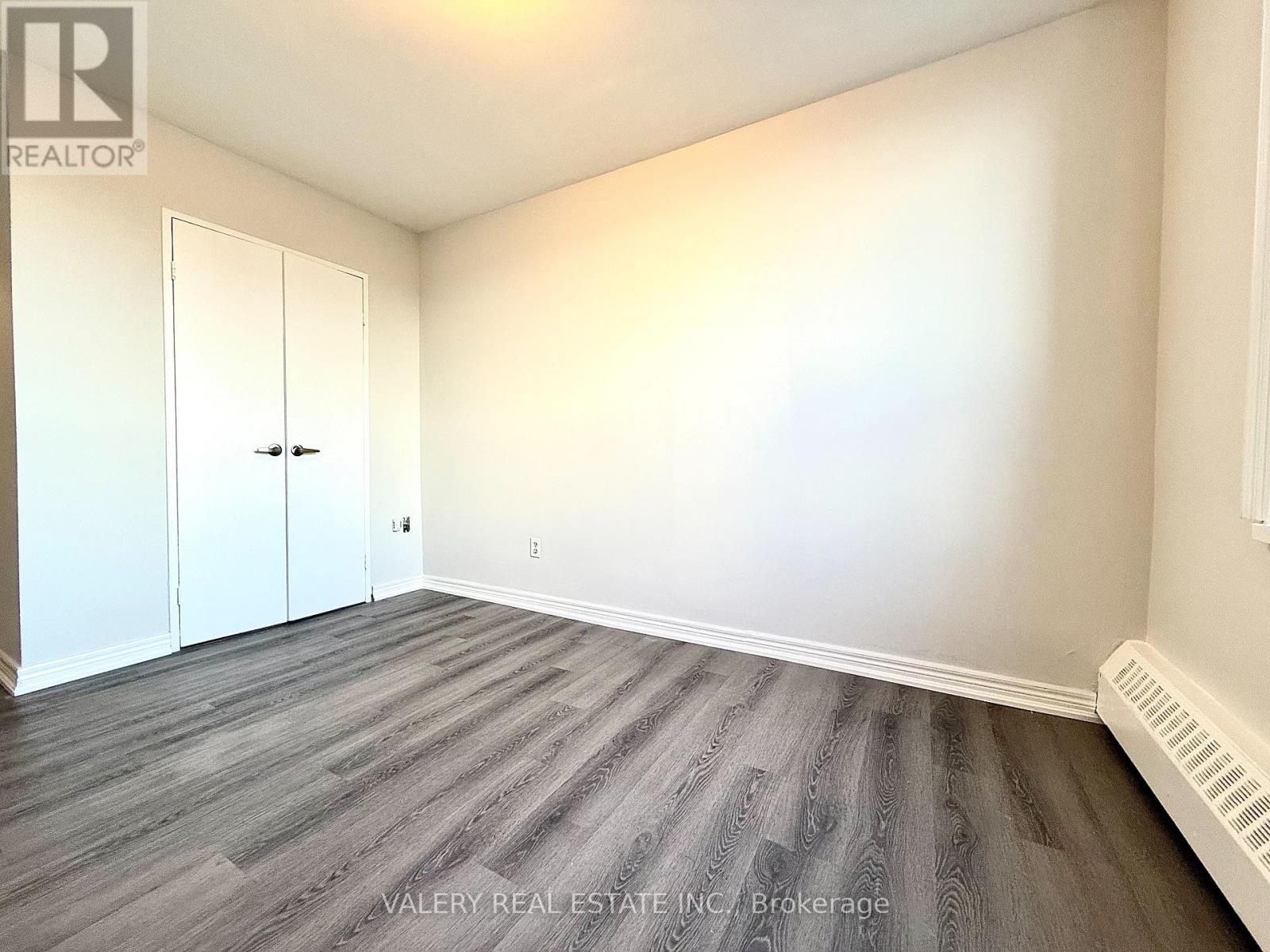 906 - 25 Four Winds Drive, Toronto (York University Heights), Ontario  M3J 1K8 - Photo 35 - W12844322