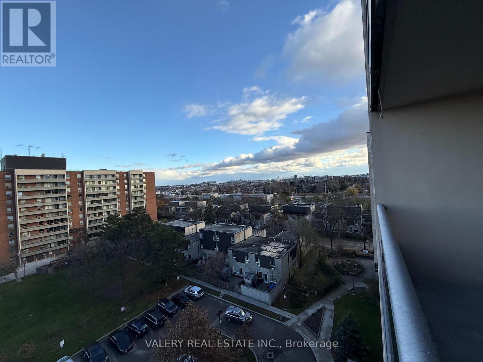 906 - 25 Four Winds Drive, Toronto (York University Heights), Ontario  M3J 1K8 - Photo 37 - W12844322