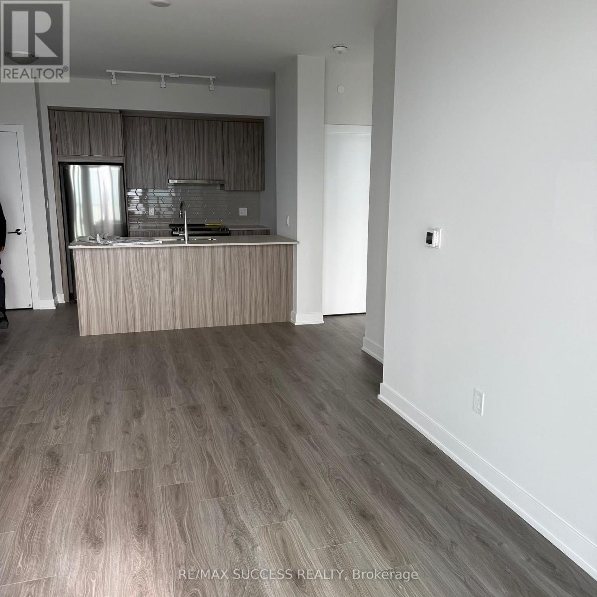 3307 - 430 Square One Drive, Mississauga (Creditview), Ontario  L5B 0L6 - Photo 10 - W12844336