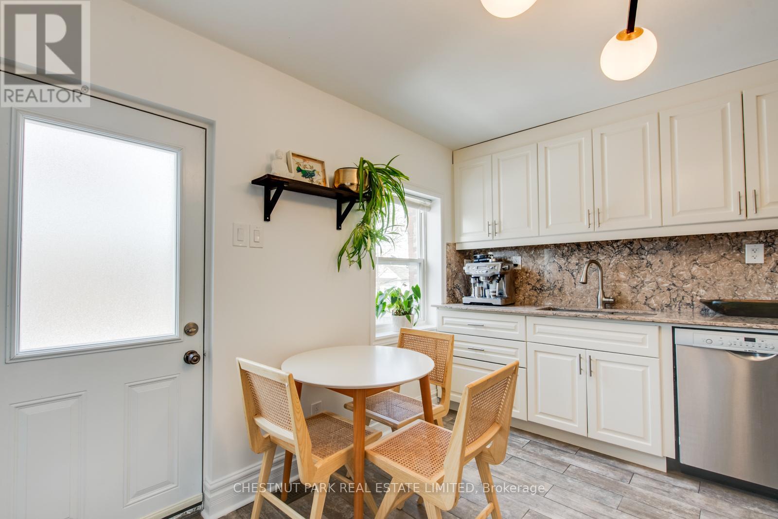 268 Prescott Avenue, Toronto, Ontario  M6N 3H1 - Photo 18 - W12844342